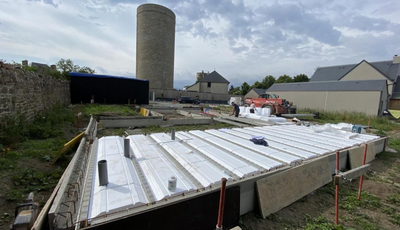 MAISON  PASSIVE POI.