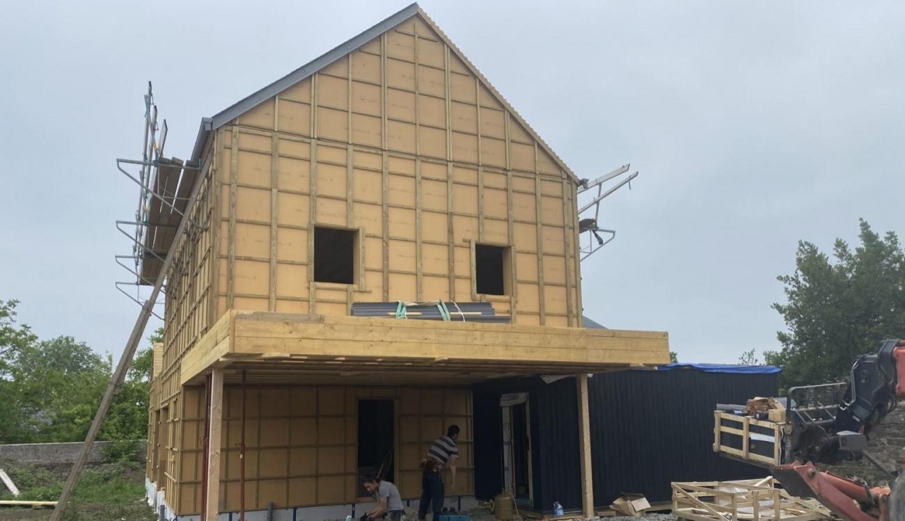 MAISON  PASSIVE POI.