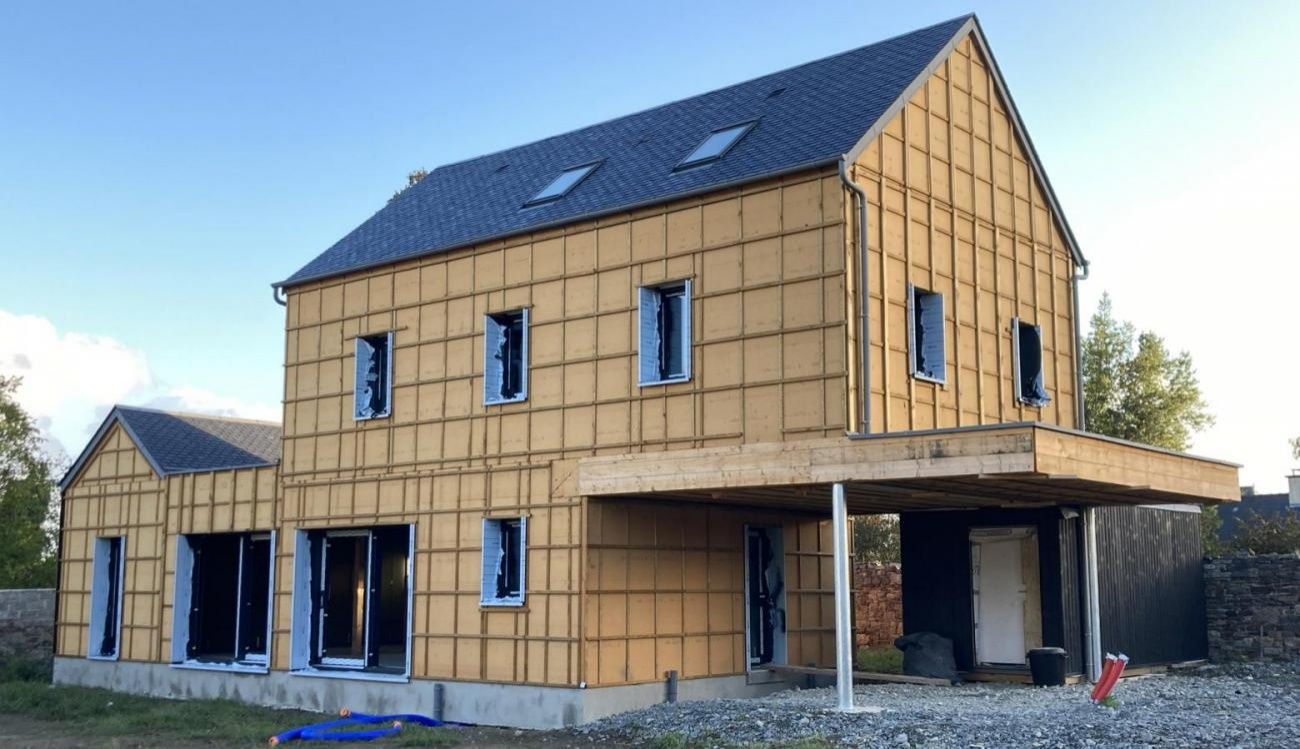 MAISON  PASSIVE POI.