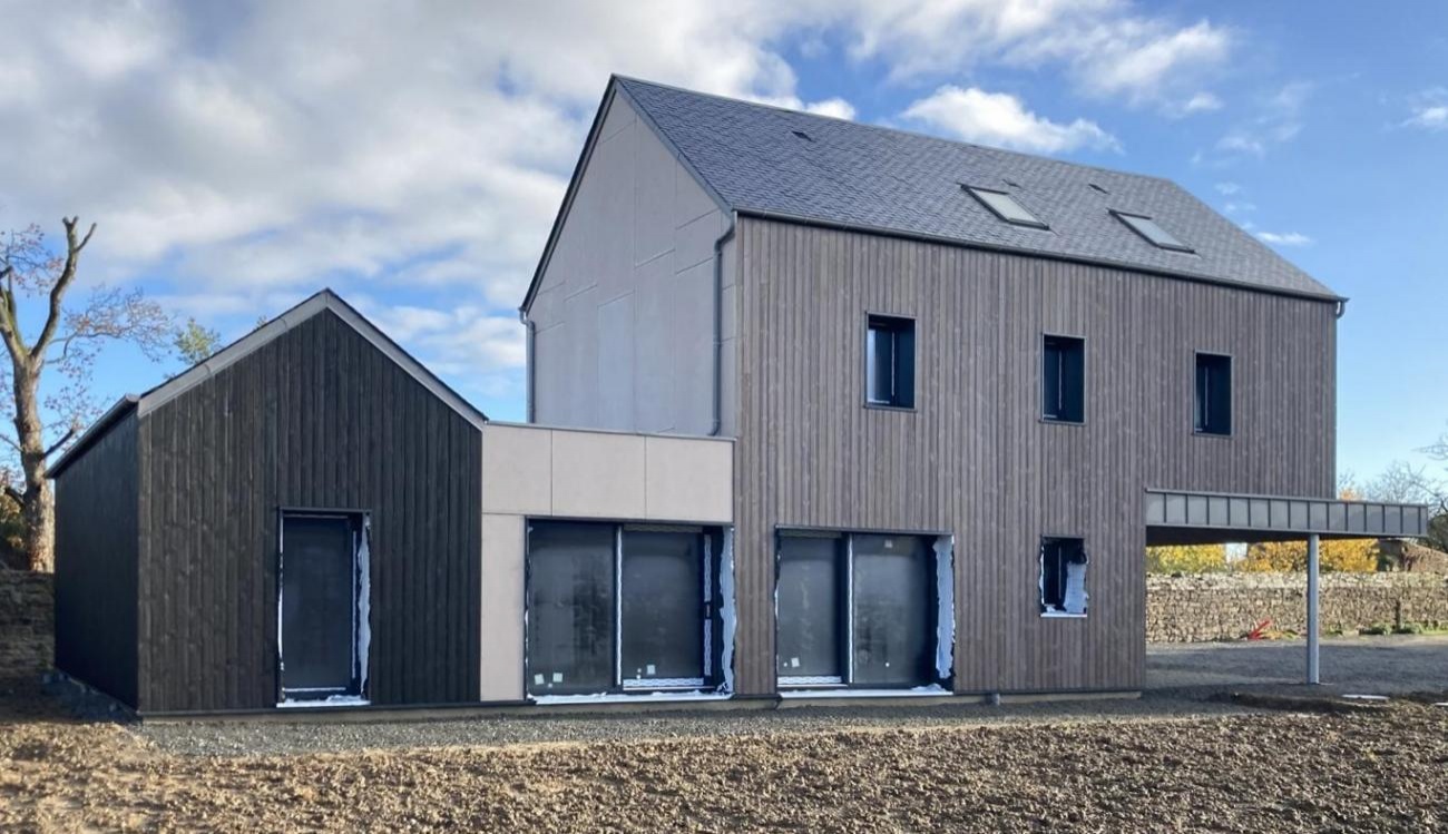 MAISON  PASSIVE POI.